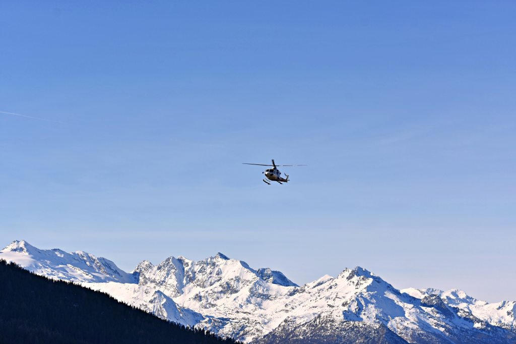 Helicopter Rides in Manali